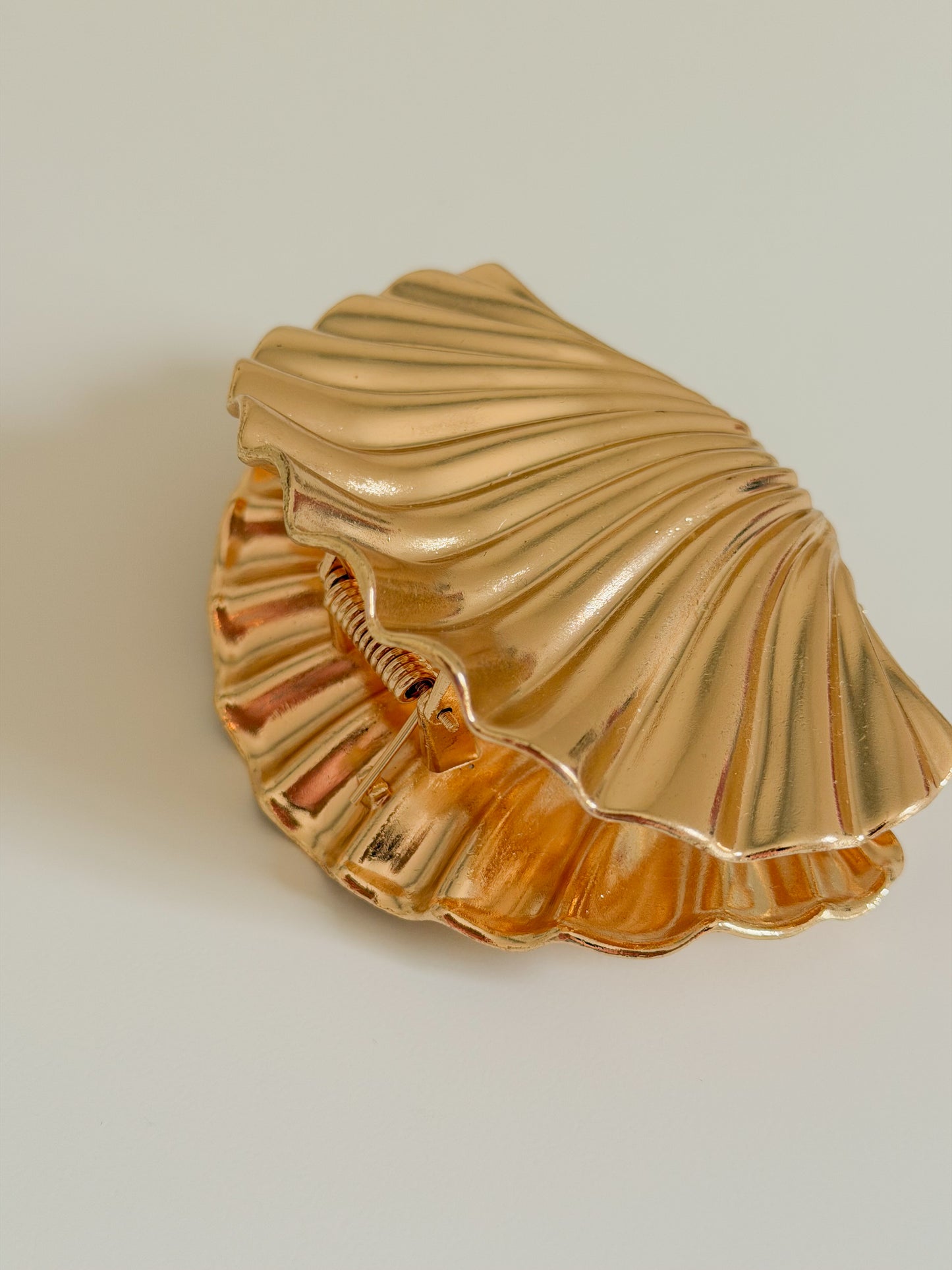 The Capri Hair Claw