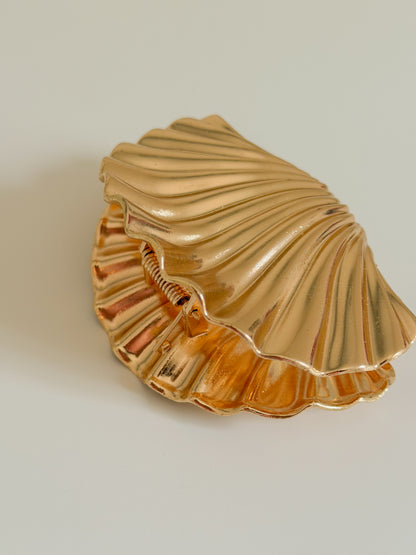 The Capri Hair Claw