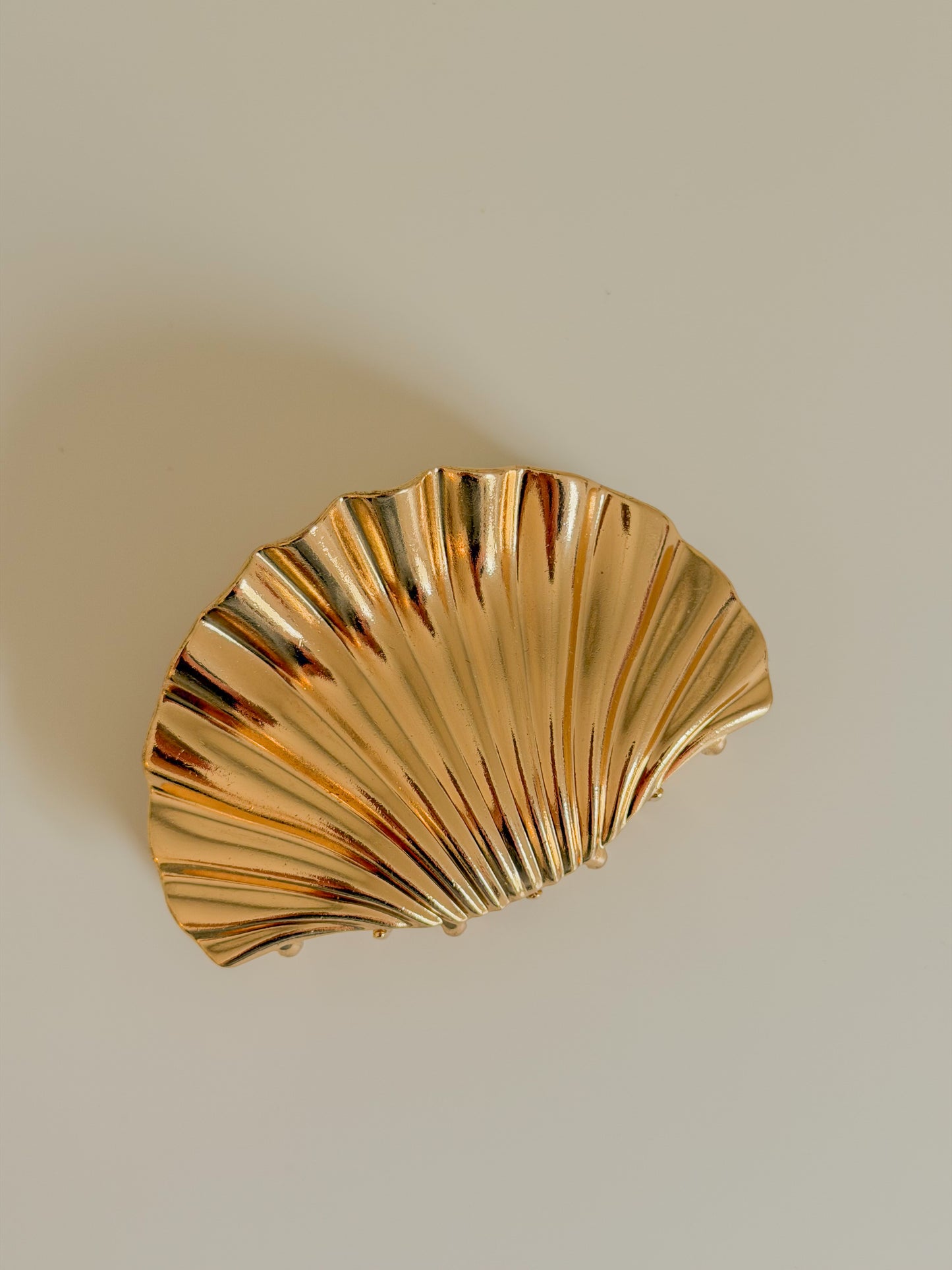 The Capri Hair Claw